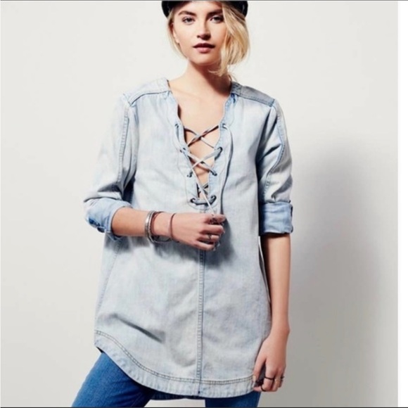 NWOT Free People Washed Out Cloud Blue
Denim Lace Up - Picture 2 of 12